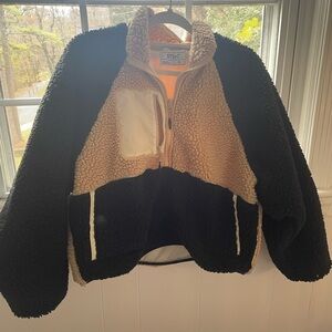 STOIC Fleece pullover half-zip. Neutral colors